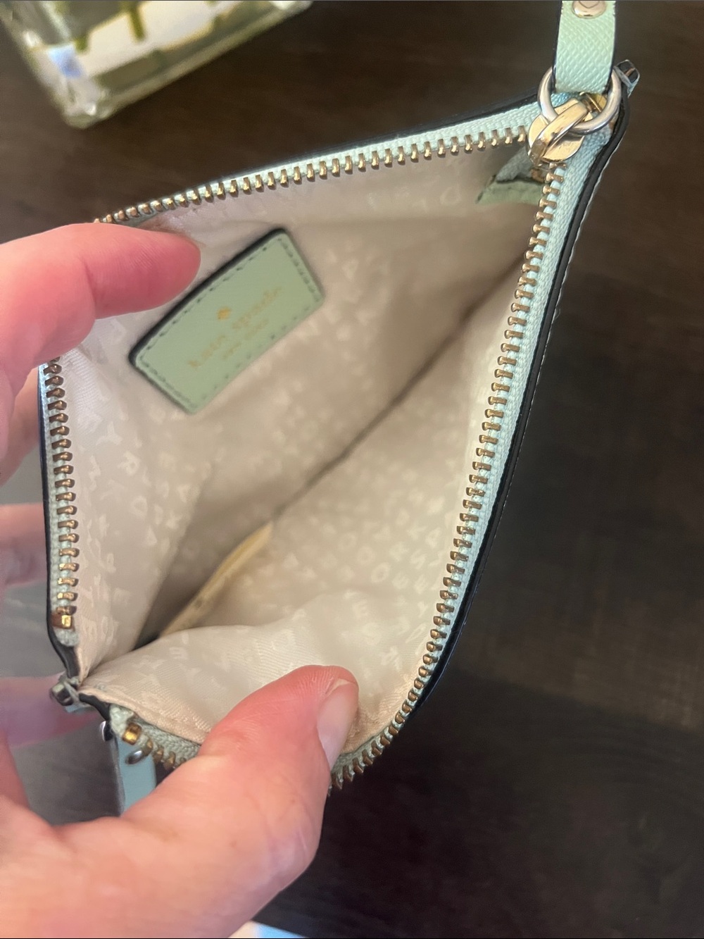 kate spade Mikas Pond Bee Mint Green Wristlet - Picture 3 of 5